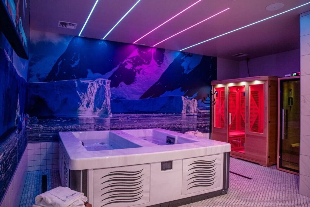 Glacier Room